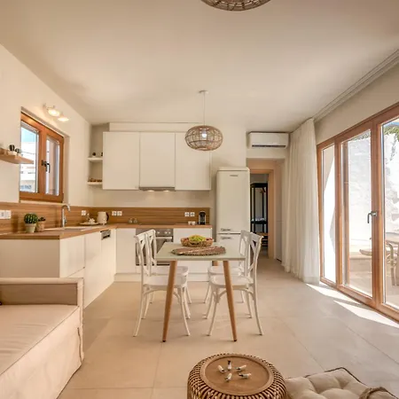 Superior Argilos Private Pool - 300m From The Apartament
