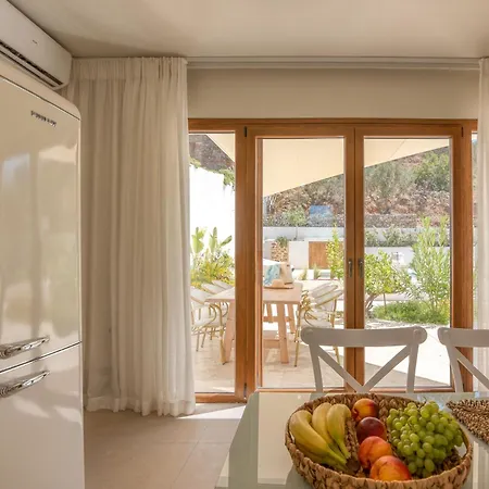 Superior Argilos Private Pool - 300m From The Korfalonas